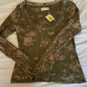 We The Free Olive and Blush Floral Long Sleeve Tee